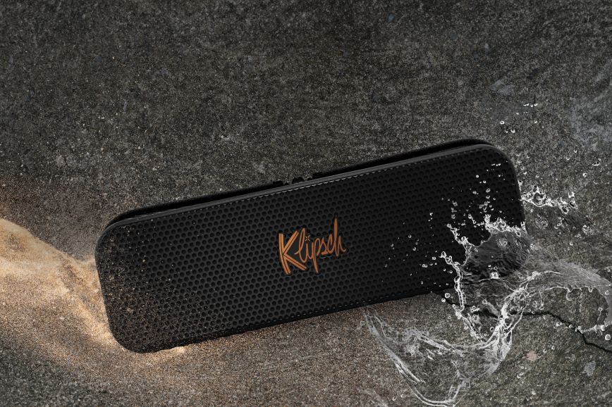 klipsch_detroit_on_rough_background_with_sand_and_water_2000x1333.jpg